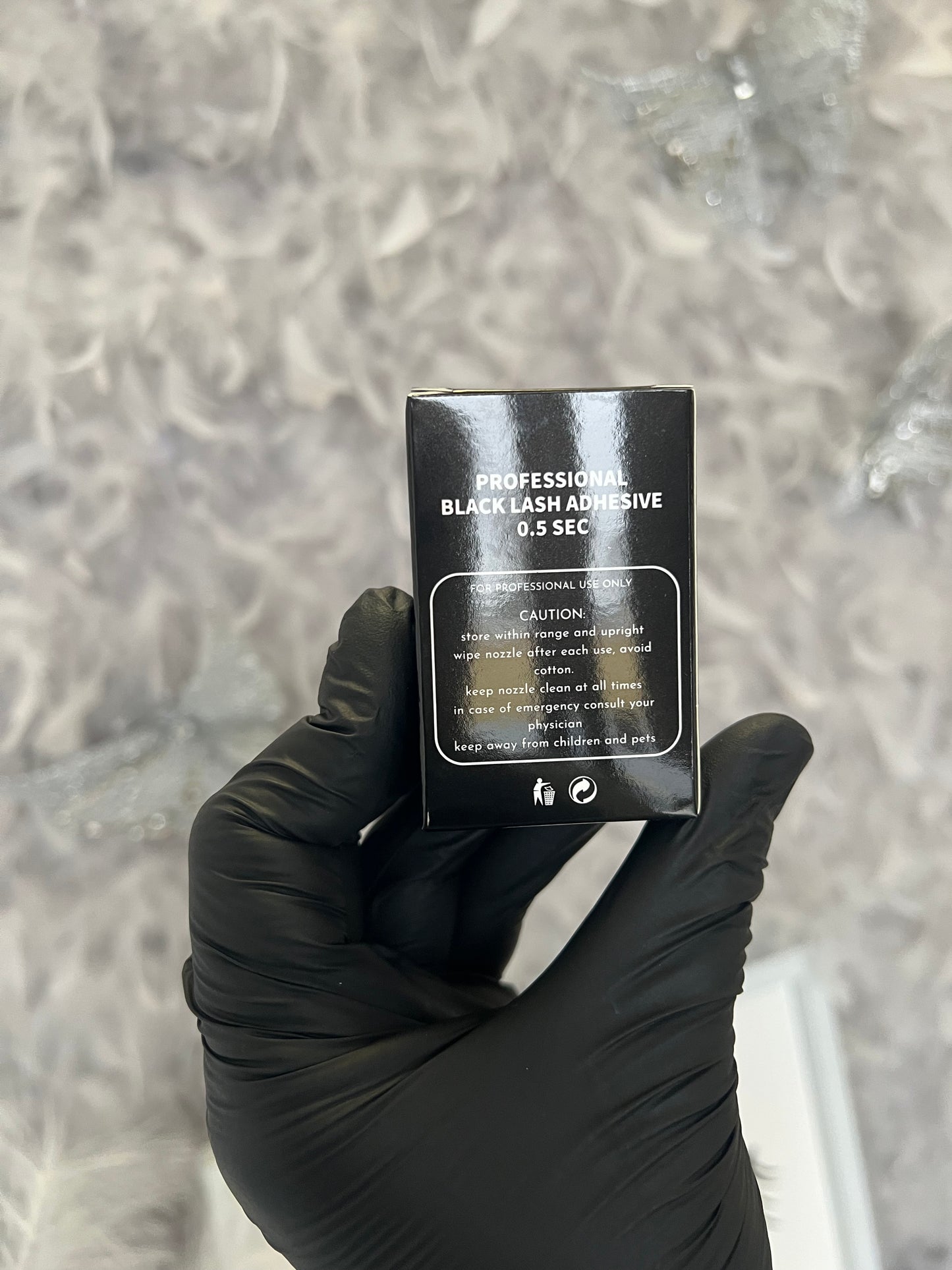 Effortless Adhesive