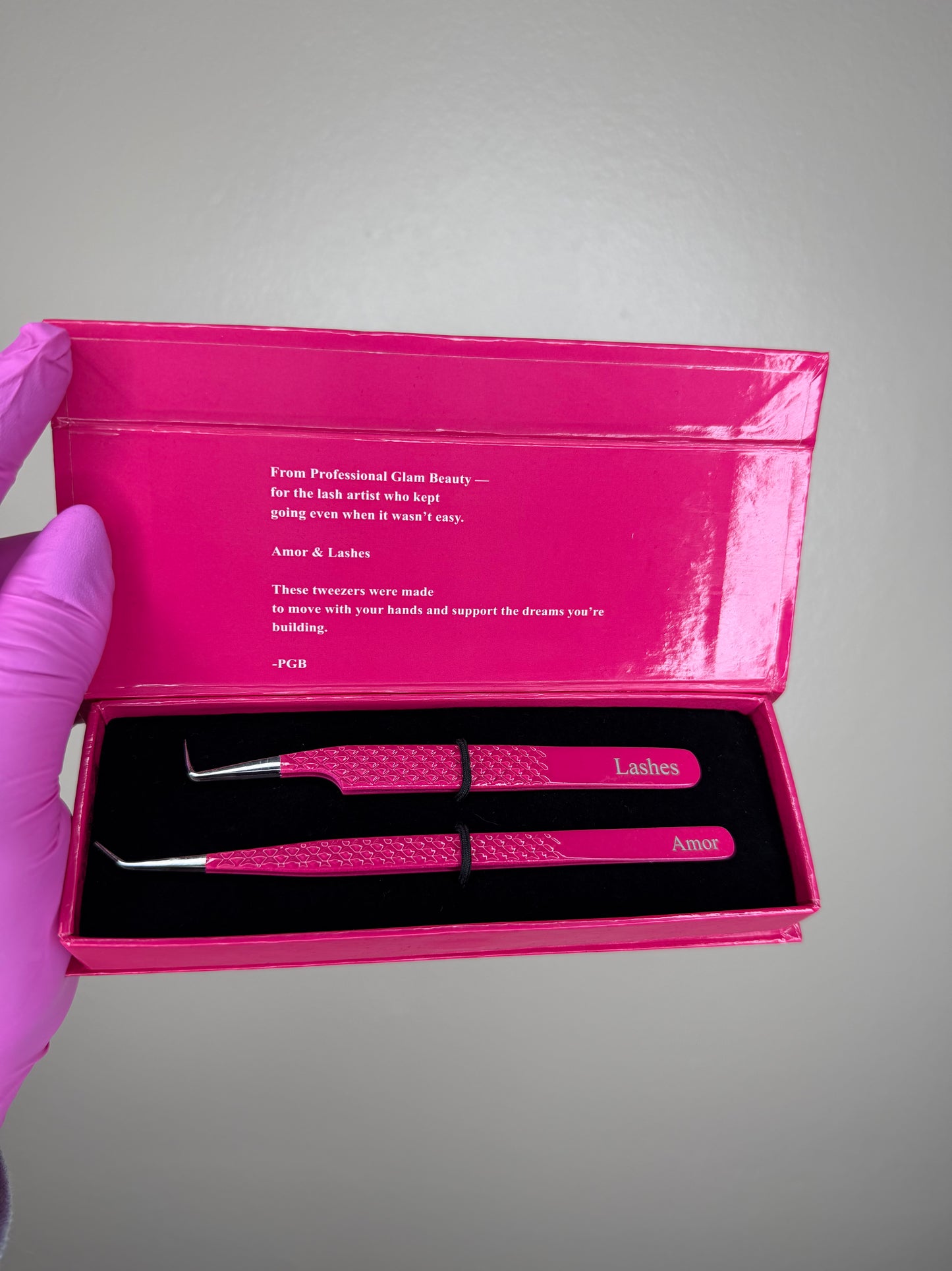 Amor & Lashes Tweezer Set